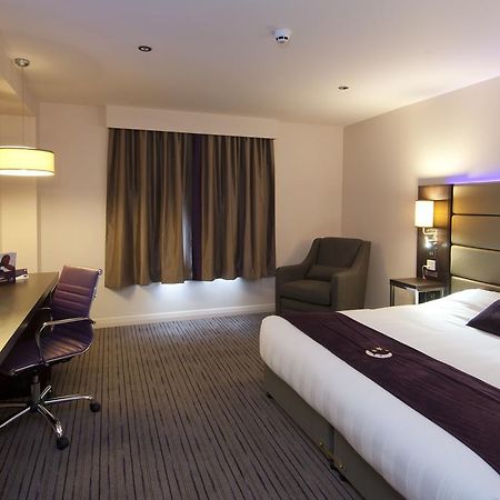 Premier Inn Uttoxeter Exterior photo